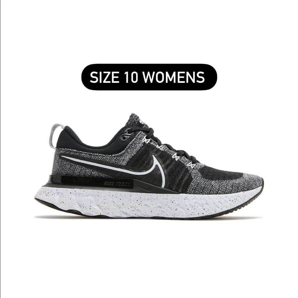 Nike size 10 womens